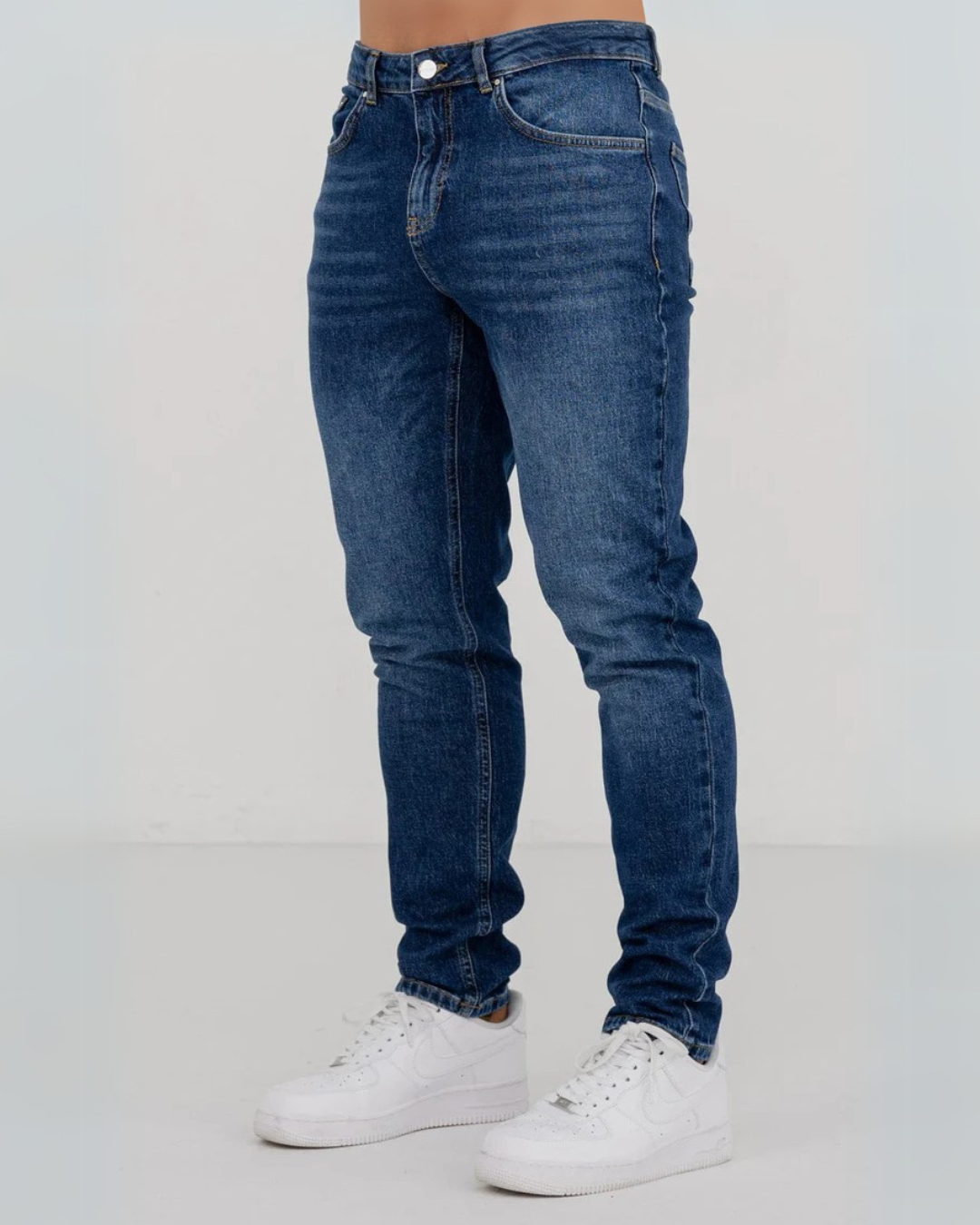 Pantalón Clásico y Cómodo