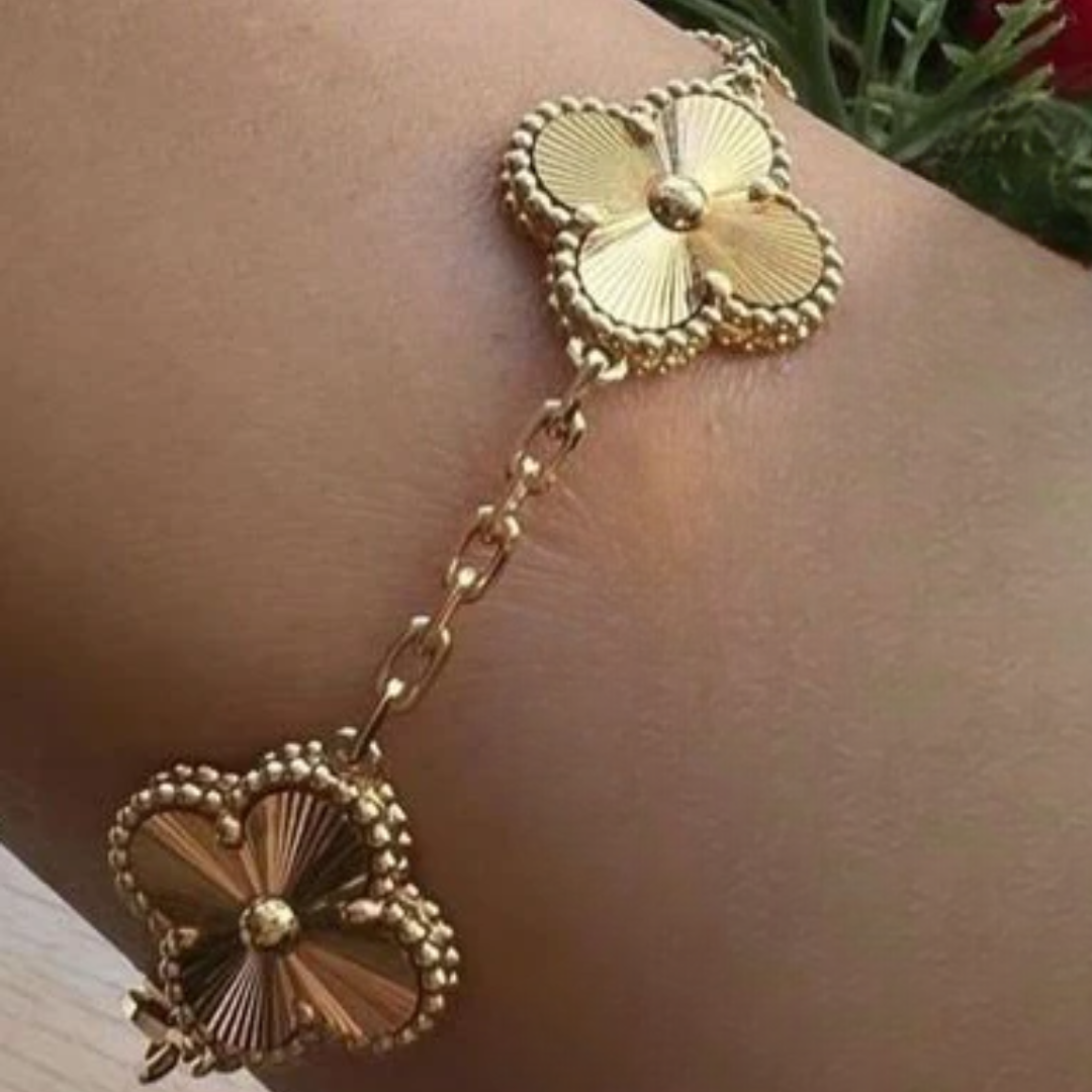 Pulsera Minimalista con Detalle Elegante