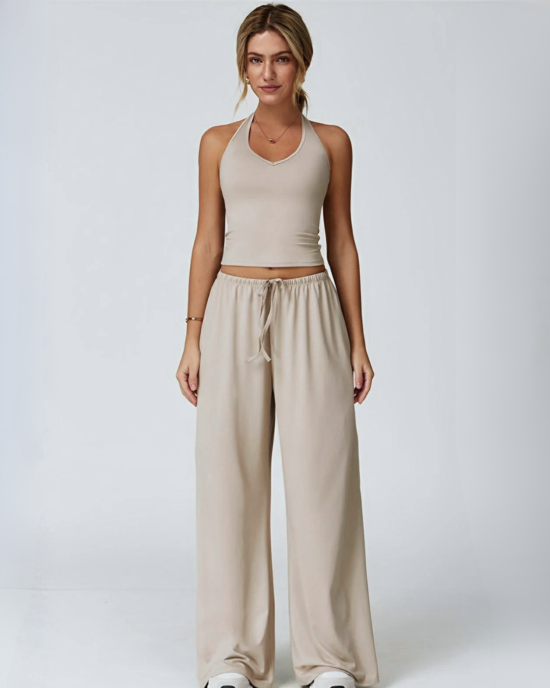 Conjunto Deportivo de Top Halter y Pantalón