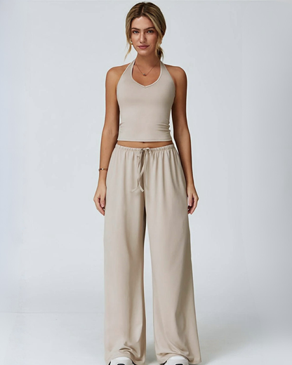 Conjunto Deportivo de Top Halter y Pantalón