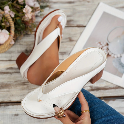 Sandalias cómodas de tacón alto