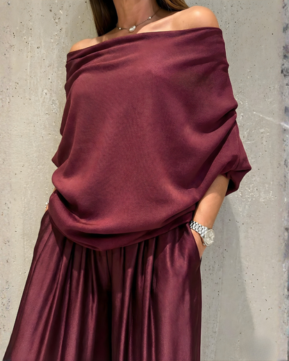 Conjunto Gala de Dos Piezas con Hombros Descubiertos®