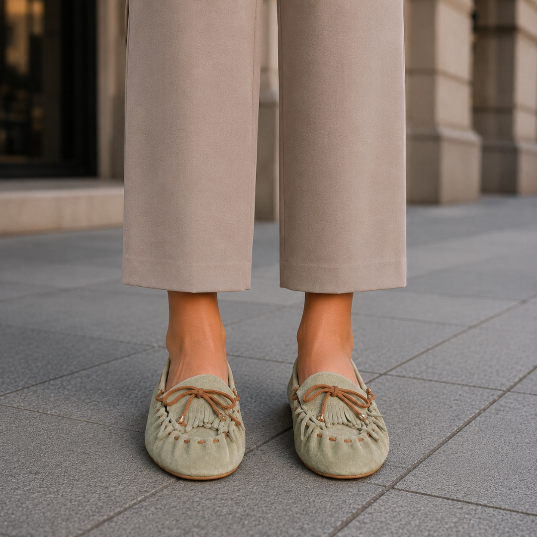 Mocasines Planos con Cordón Decorativo
