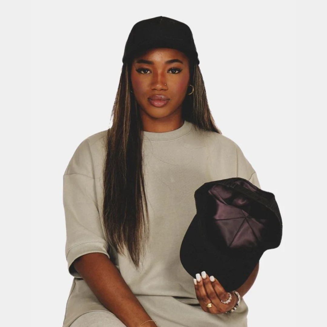 Gorra Negra Unisex con Diseño Urbano y Malla Transpirable