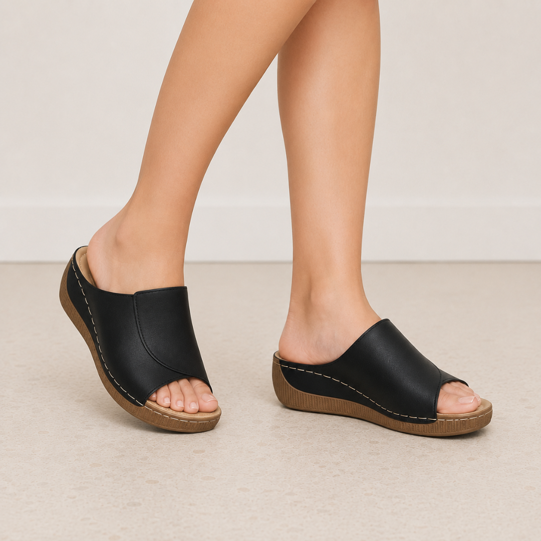 Sandalias de cuña con tiras anchas®