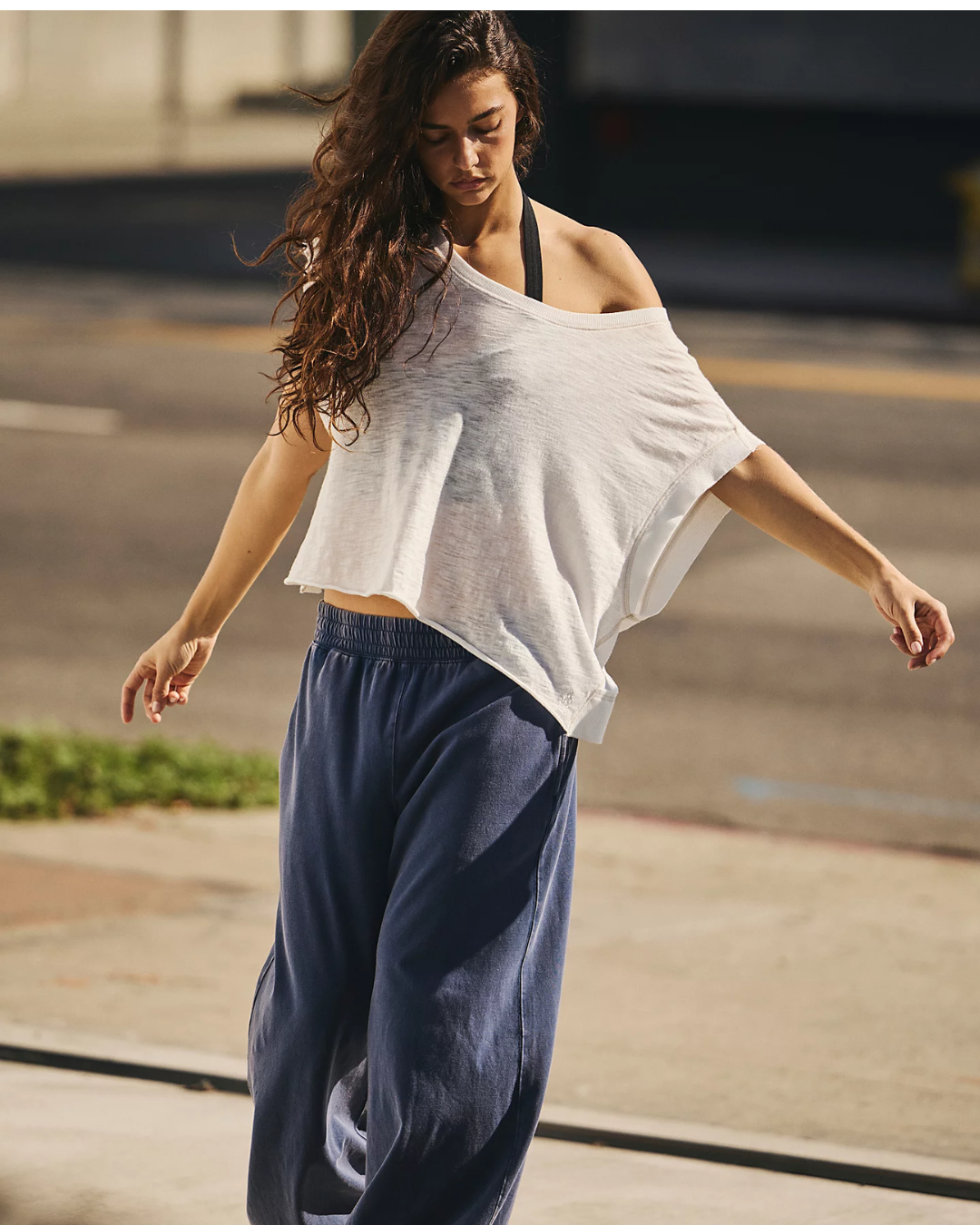 Blusa Oversize de Mujer con Manga Corta  Estilo Relajado