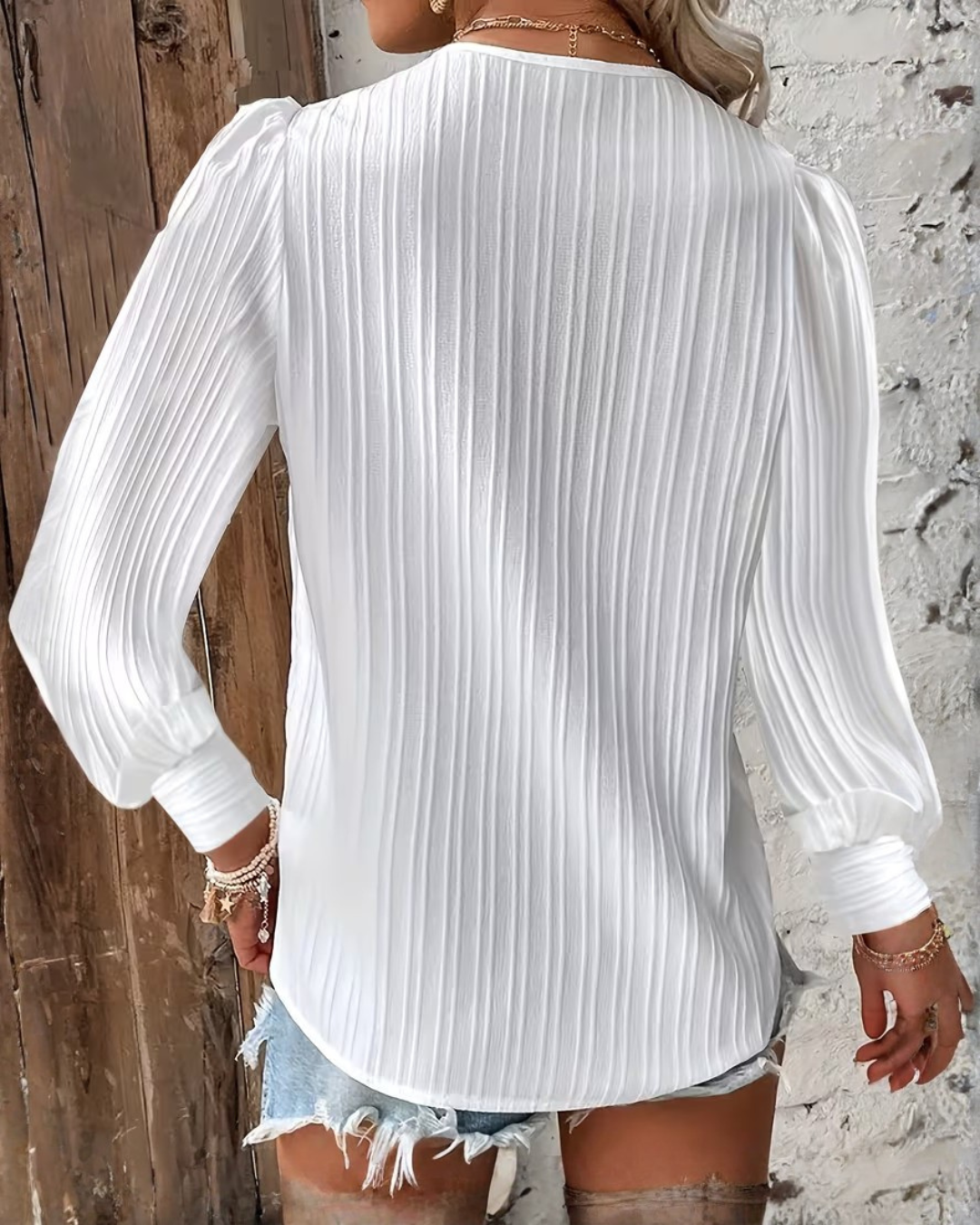 Blusa de Diseño Contemporáneo con Detalles en Contraste para Mujer