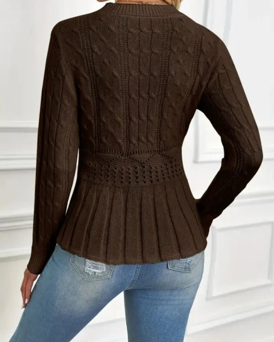 Jersey de punto grueso con cuello redondo para mujer