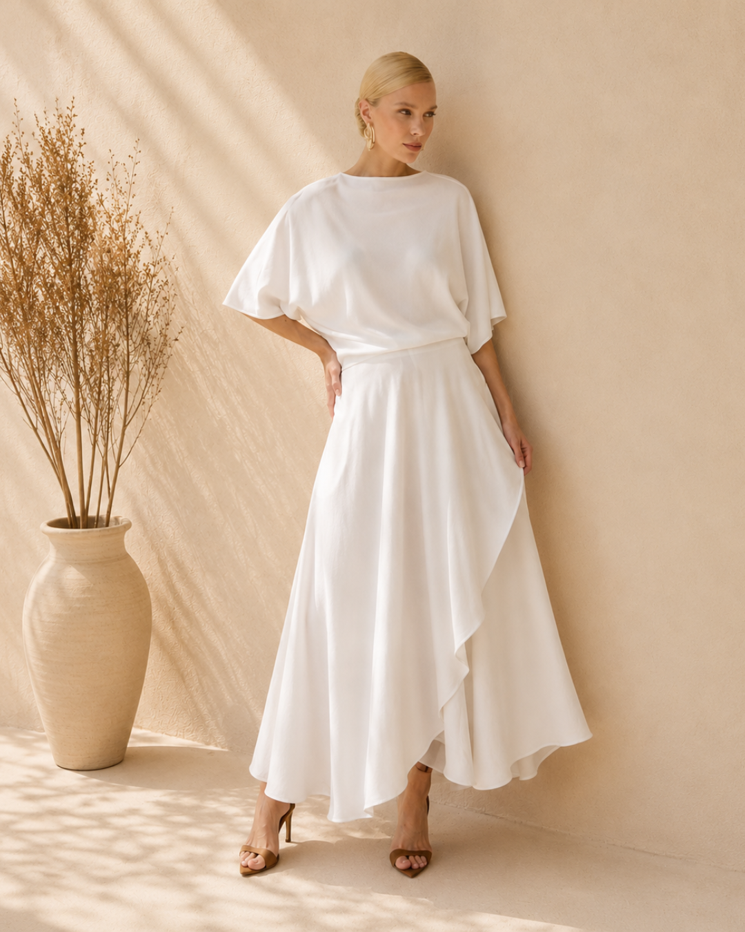 Vestido midi de corte asimétrico