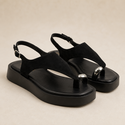 Sandalias de Dedo con Plataforma Plana®