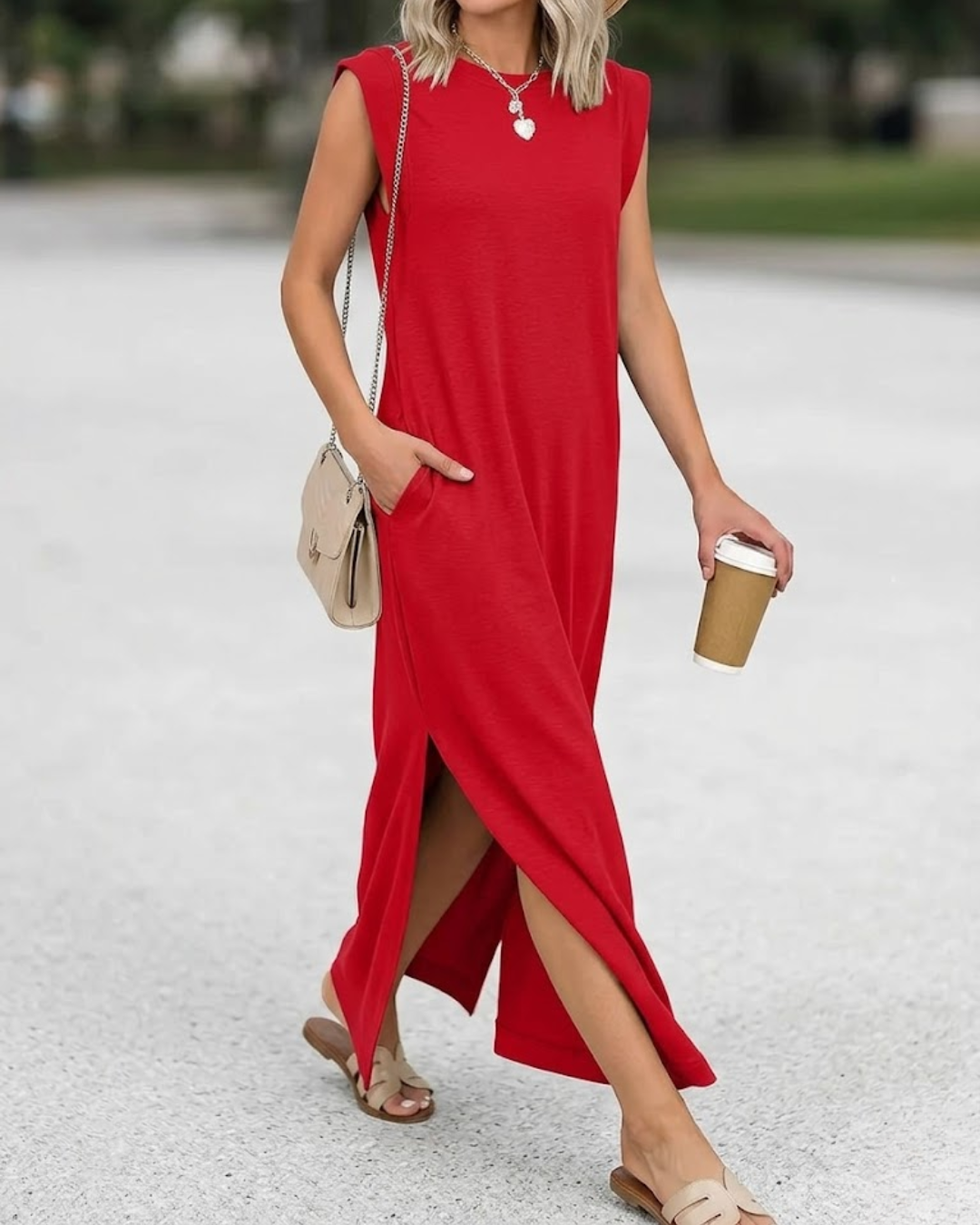 Vestido Maxi con Caída Fluida y Diseño sin Mangas®