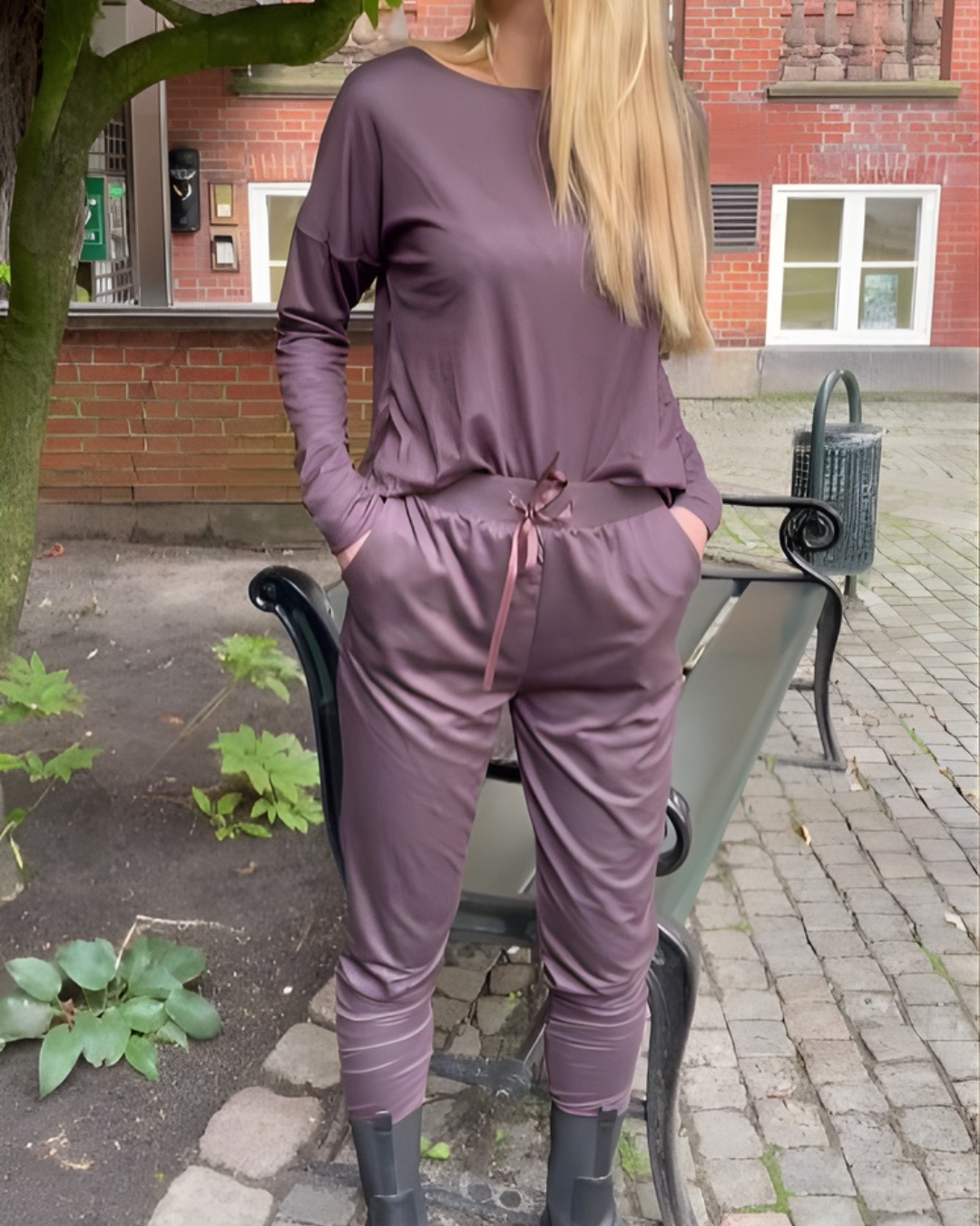 Conjunto deportivo de dos piezas para mujer
