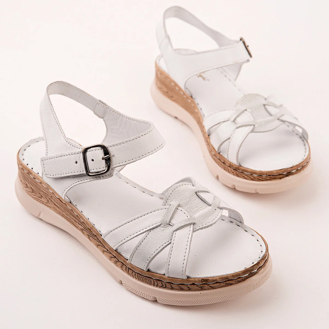 Sandalias cómodas con cuña baja®