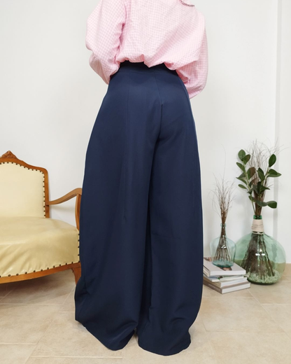 Pantalón de Pinzas Atemporal y Estilo Ejecutivo