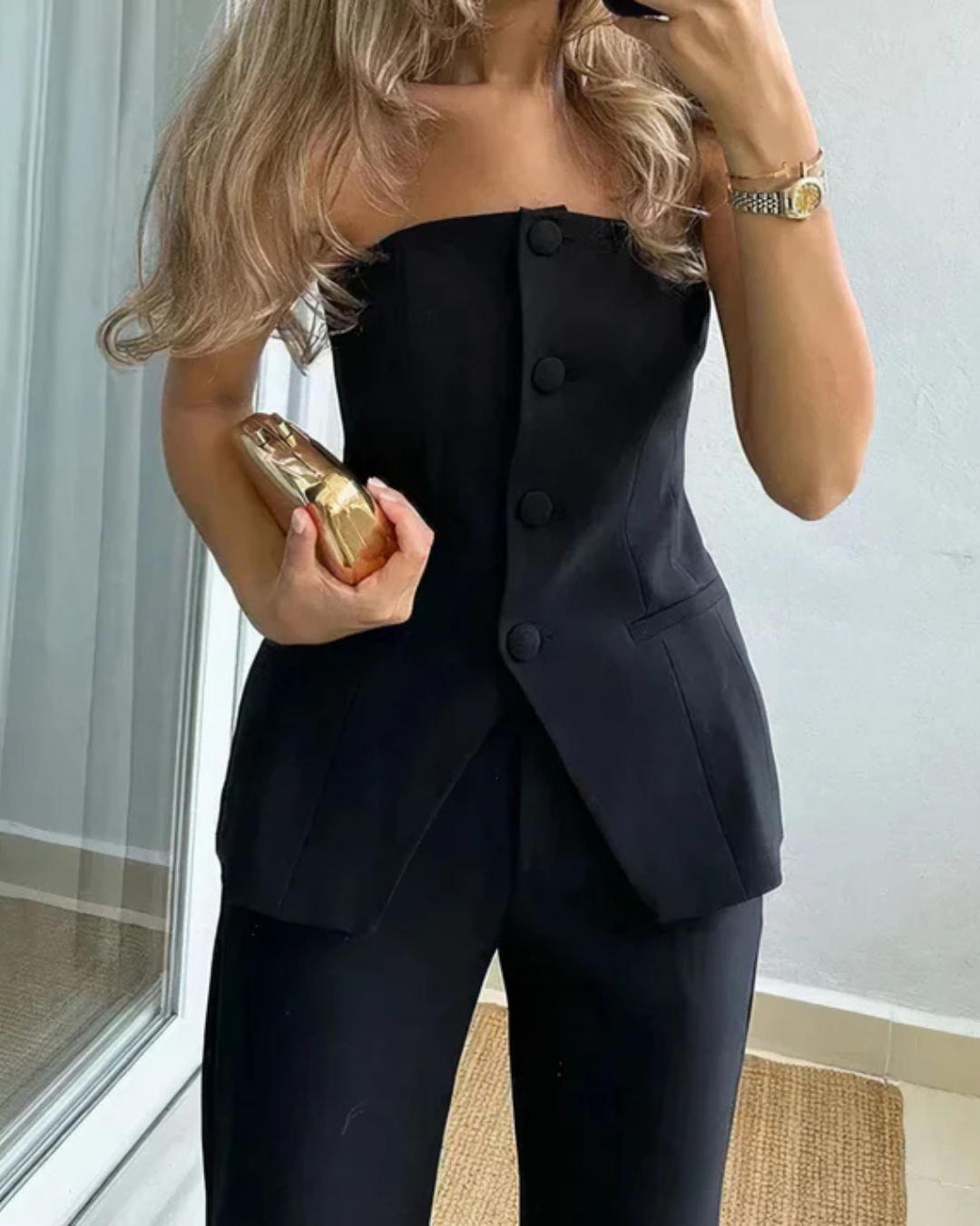 Conjunto Elegante de Top con Botones y Pantalón Palazzo