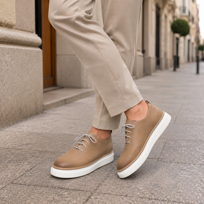 Zapatos informales con cordones y suela gruesa