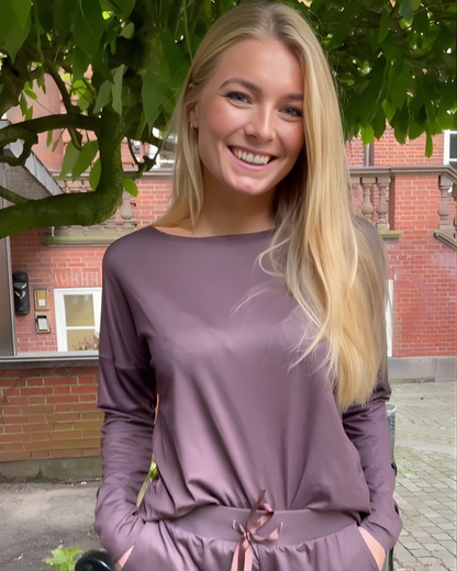 Conjunto deportivo de dos piezas para mujer