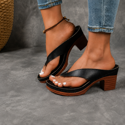 Sandalias cómodas de tacón alto