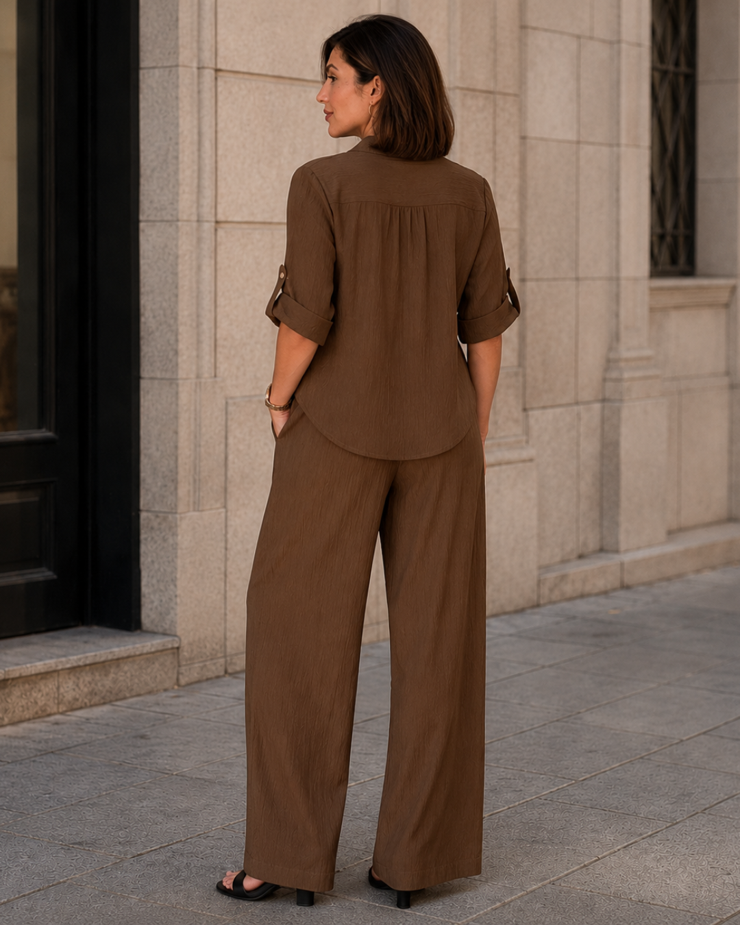 Conjunto Fluido de Blusa y Pantalón
