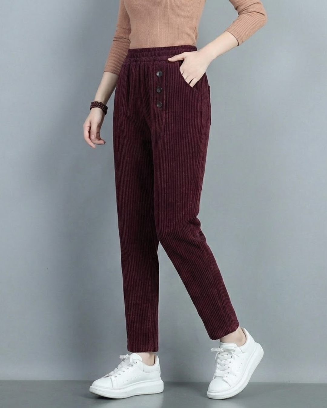 Pantalones de Terciopelo con Botones Decorativos para mujer