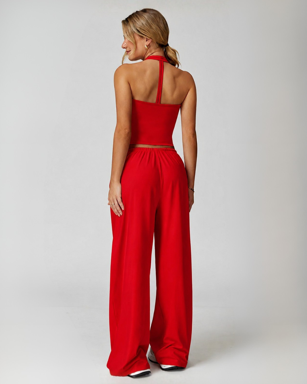 Conjunto Deportivo de Top Halter y Pantalón