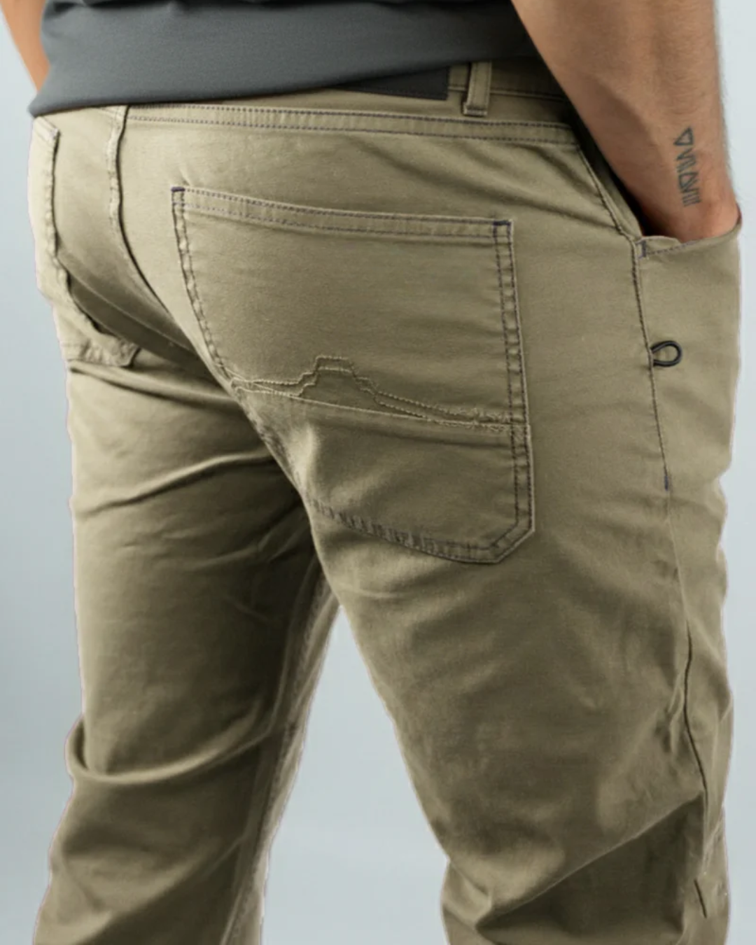 Pantalón Técnico para Escalada, Trekking y Uso Diario para Hombre