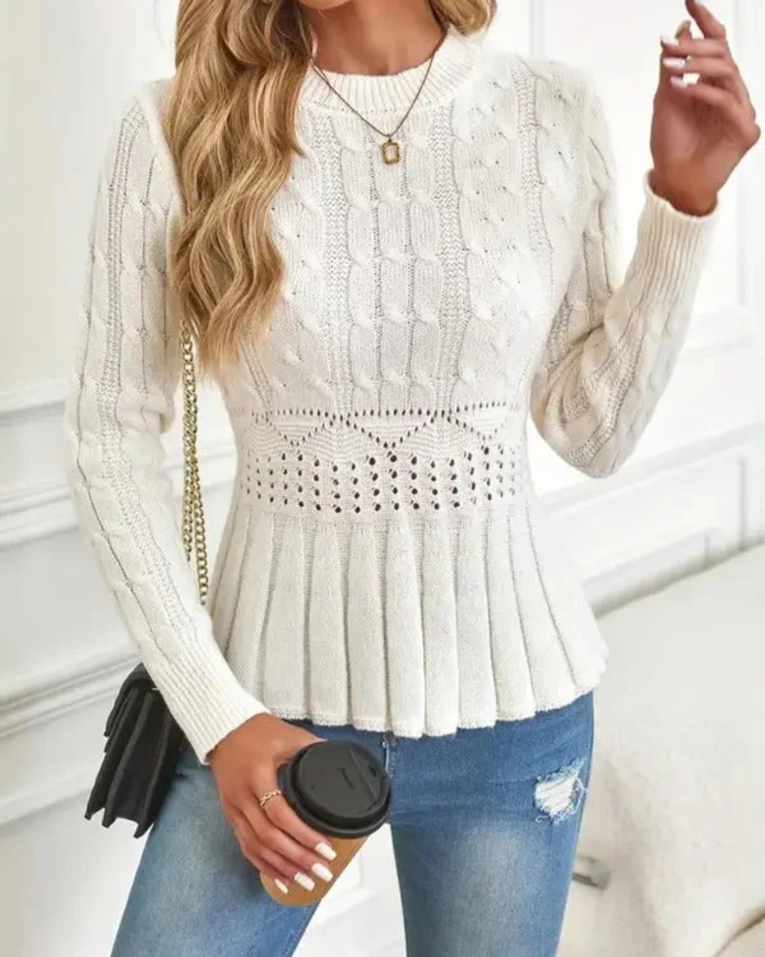 Jersey de punto grueso con cuello redondo para mujer