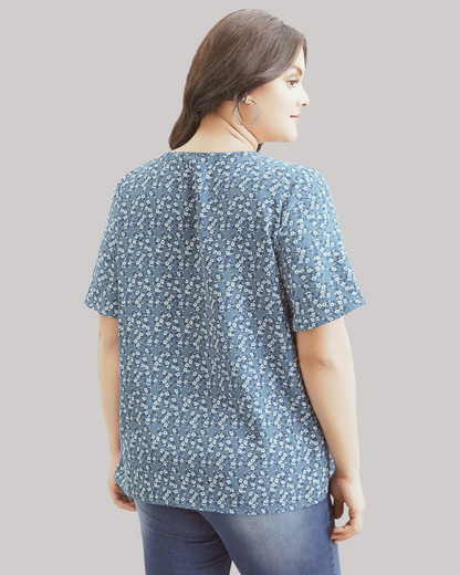 Blusa  con Estampado Floral y Mangas Amplias Estilo Volante