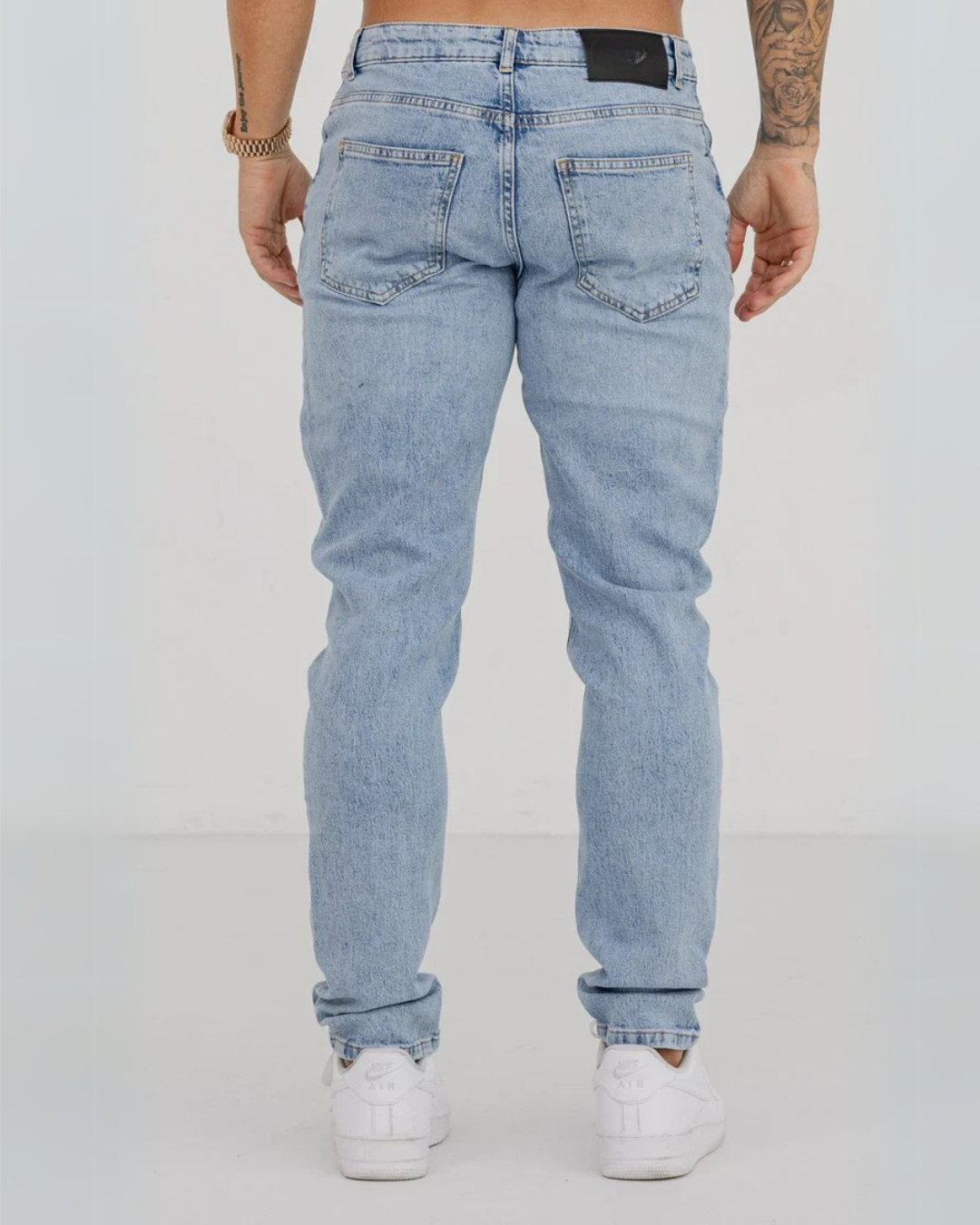 Pantalón Clásico y Cómodo