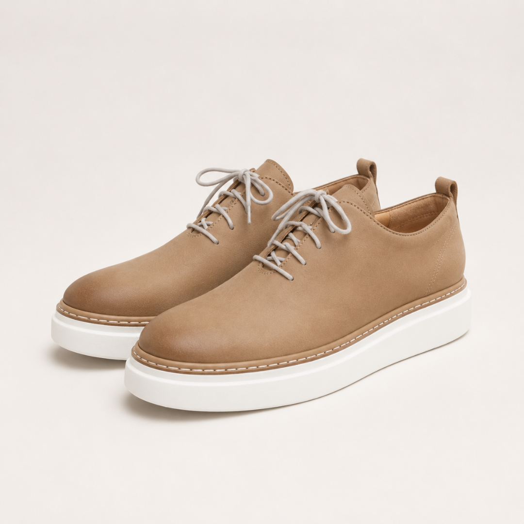 Zapatos informales con cordones y suela gruesa