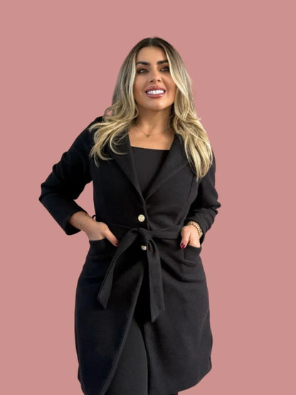 Gabán Prenda Exterior Larga para Estilo y Elegancia